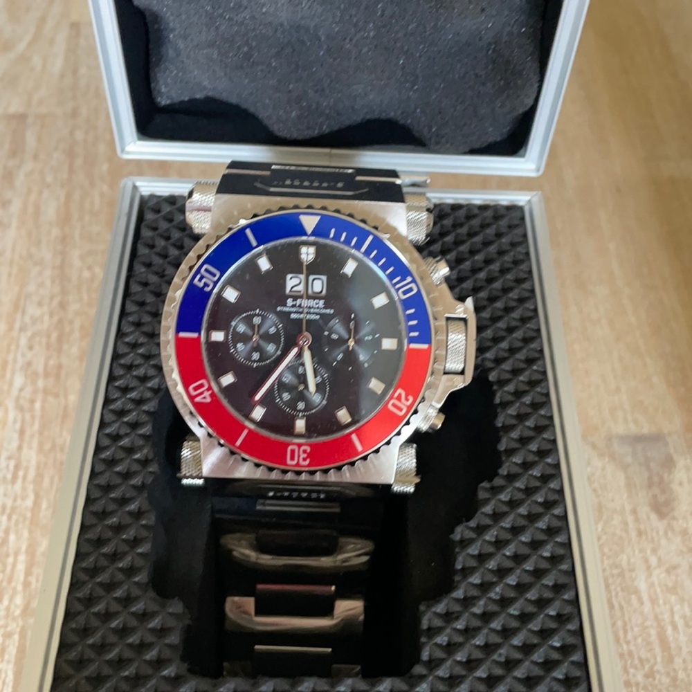 Brand new watch